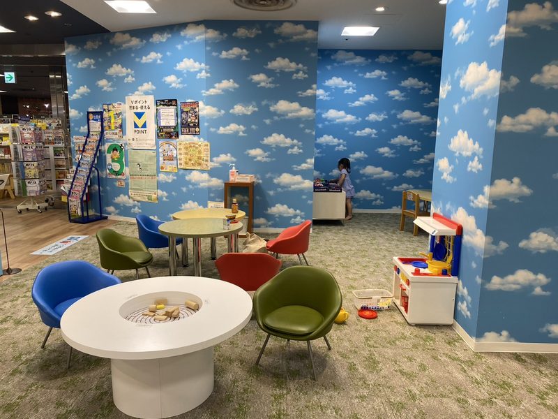TSUTAYA BOOKSTORE 金沢エムザ